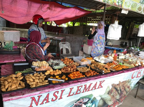 Photo 26-11-2017, 06 52 47